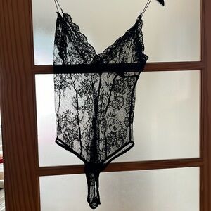 Zara Lace black bodysuit